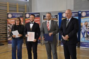 Pozegnanie maturzystow 22